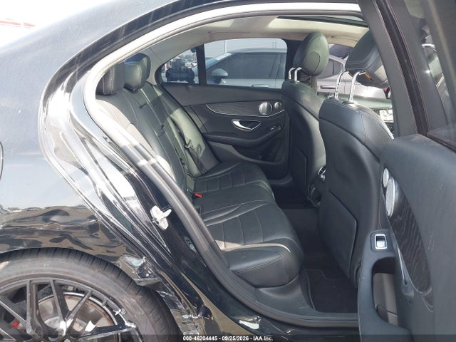 2015 Mercedes-benz C 300 4matic მანქანა იყიდება აუქციონზე, vin: 55SWF4KB8FU065718, აუქციონის ნომერი: 46204445