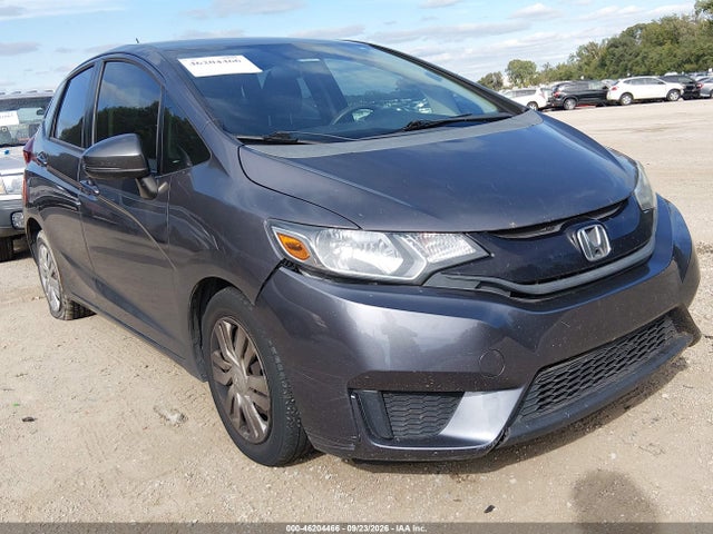 Продажа на аукционе авто 2015 Honda Fit Lx, vin: 3HGGK5H55FM705888, номер лота: 46204466