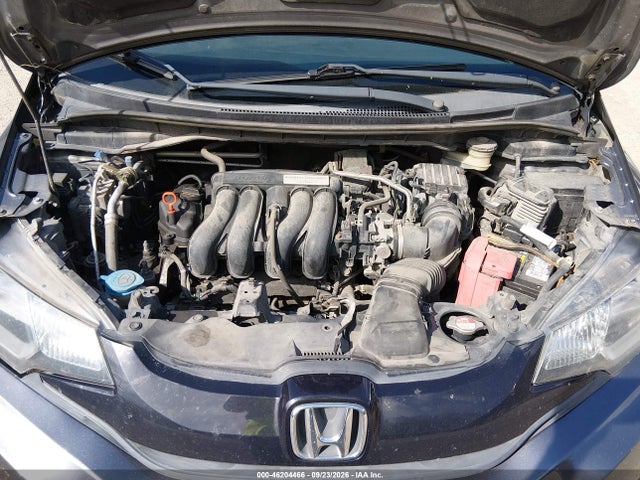 Продажа на аукционе авто 2015 Honda Fit Lx, vin: 3HGGK5H55FM705888, номер лота: 46204466