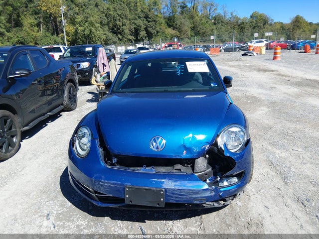2012 Volkswagen Beetle 2.0t Turbo მანქანა იყიდება აუქციონზე, vin: 3VWVA7ATXCM615447, აუქციონის ნომერი: 46204491
