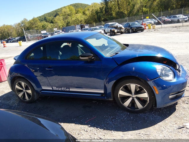 2012 Volkswagen Beetle 2.0t Turbo მანქანა იყიდება აუქციონზე, vin: 3VWVA7ATXCM615447, აუქციონის ნომერი: 46204491