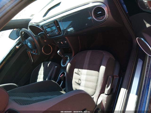 2012 Volkswagen Beetle 2.0t Turbo მანქანა იყიდება აუქციონზე, vin: 3VWVA7ATXCM615447, აუქციონის ნომერი: 46204491