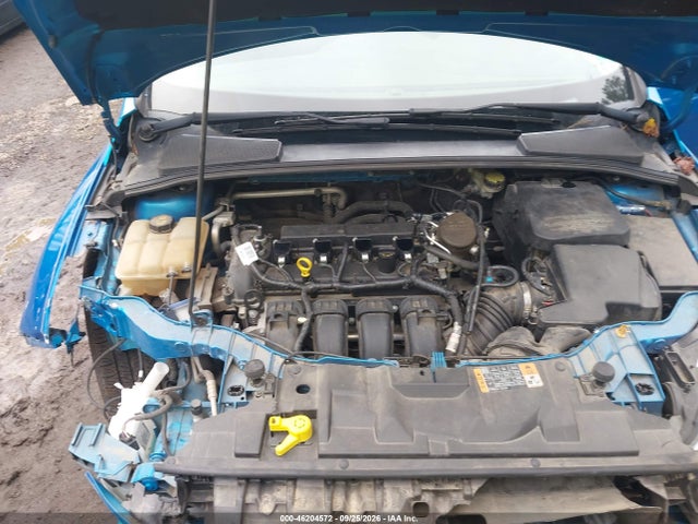 46204572 :رقم المزاد ، 1FADP3K2XFL318007 vin ، 2015 Ford Focus Se مزاد بيع