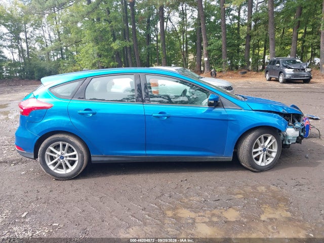 46204572 :رقم المزاد ، 1FADP3K2XFL318007 vin ، 2015 Ford Focus Se مزاد بيع