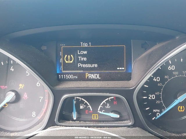 46204572 :رقم المزاد ، 1FADP3K2XFL318007 vin ، 2015 Ford Focus Se مزاد بيع