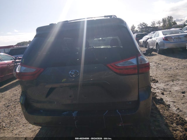 Продажа на аукционе авто 2016 Toyota Sienna Le, vin: 5TDKK3DC3GS744529, номер лота: 46204598