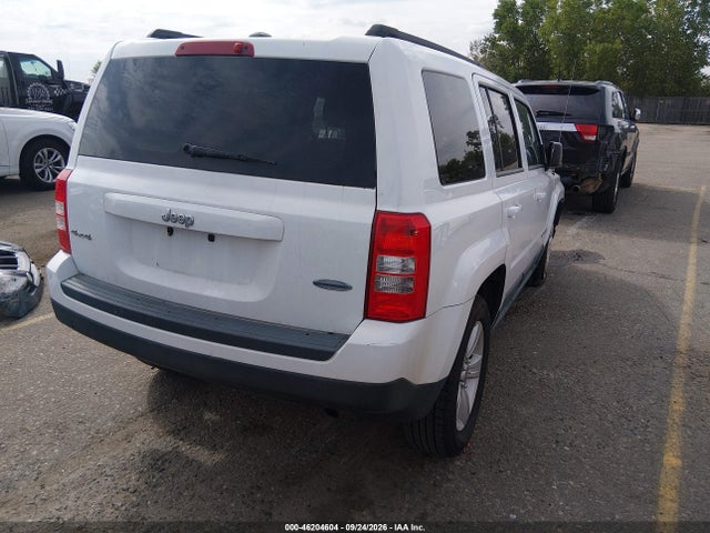 46204604 :رقم المزاد ، 1J4NF1GBXBD174018 vin ، 2011 Jeep Patriot Sport مزاد بيع