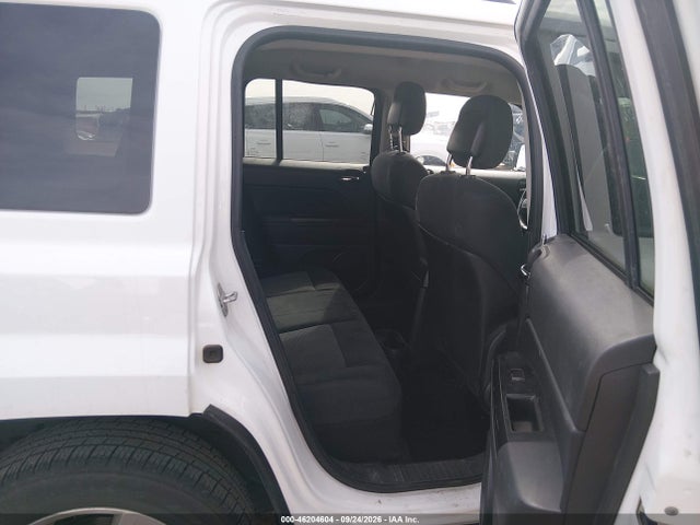 46204604 :رقم المزاد ، 1J4NF1GBXBD174018 vin ، 2011 Jeep Patriot Sport مزاد بيع
