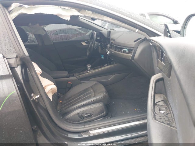 46204605 :رقم المزاد ، WAUABCF52MA037499 vin ، 2021 Audi A5 Sportback Premium مزاد بيع