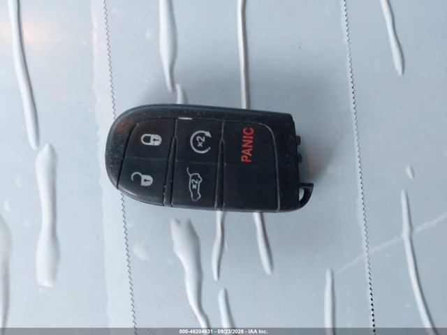 46204631 :رقم المزاد ، 1C4RJFBG2FC748919 vin ، 2015 Jeep Grand Cherokee Limited مزاد بيع