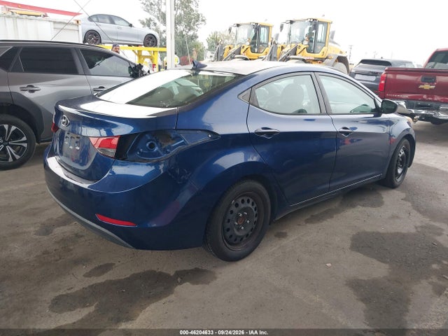 Hyundai ELANTRA SE 2015 5NPDH4AE1FH566384 Image 4