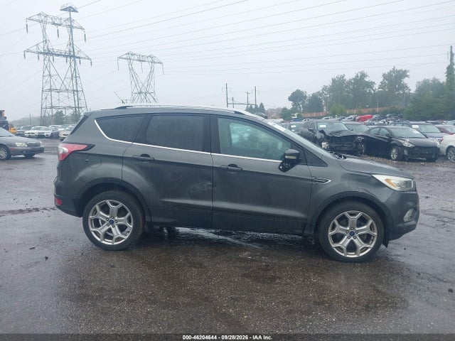 Ford Escape Titanium 2017 1FMCU9J99HUC30770 Image 13