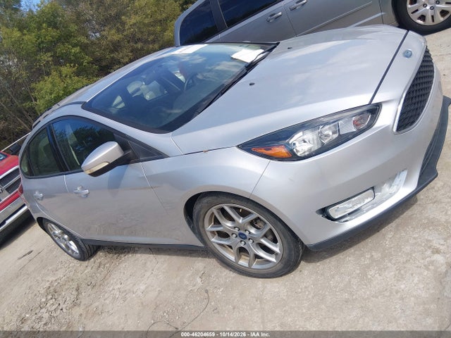 Ford FOCUS SE 2015 1FADP3K25FL271291 Image 13