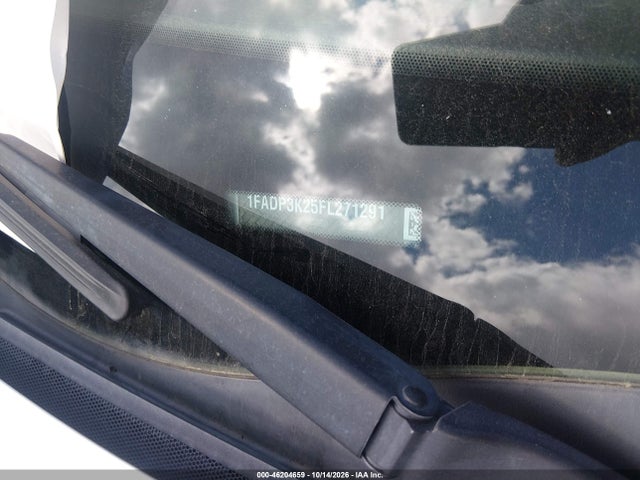 Ford FOCUS SE 2015 1FADP3K25FL271291 Image 9