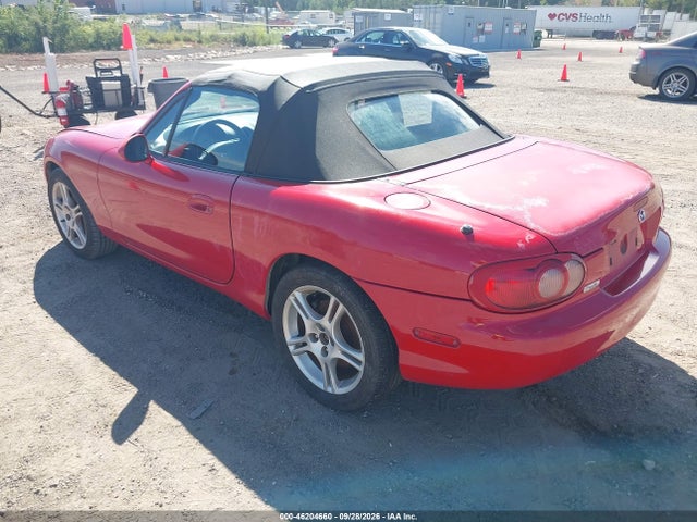 46204660 :رقم المزاد ، JM1NB353950412669 vin ، 2005 Mazda Mx-5 Miata Cloth مزاد بيع