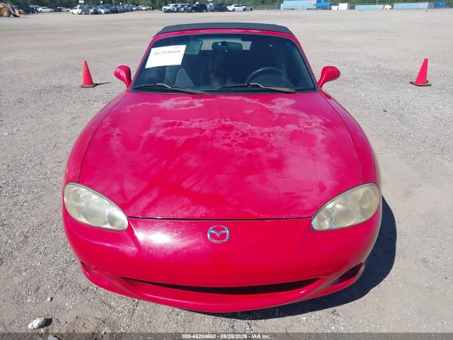 46204660 :رقم المزاد ، JM1NB353950412669 vin ، 2005 Mazda Mx-5 Miata Cloth مزاد بيع