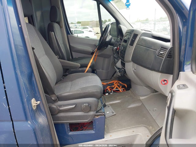 2012 Mercedes-benz Sprinter 2500 High Roof მანქანა იყიდება აუქციონზე, vin: WD3PE8CC2C5699346, აუქციონის ნომერი: 46204661