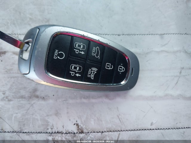 46204706 :رقم المزاد ، 5NMJECAE0NH009371 vin ، 2022 Hyundai Tucson Limited مزاد بيع