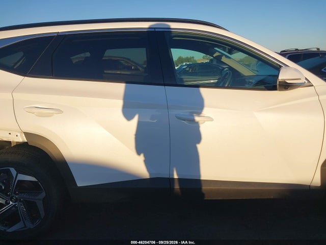 46204706 :رقم المزاد ، 5NMJECAE0NH009371 vin ، 2022 Hyundai Tucson Limited مزاد بيع