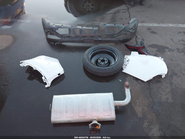 46204706 :رقم المزاد ، 5NMJECAE0NH009371 vin ، 2022 Hyundai Tucson Limited مزاد بيع