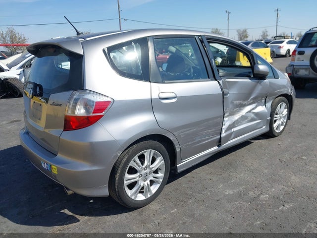 2010 Honda Fit Sport მანქანა იყიდება აუქციონზე, vin: JHMGE8H41AS016329, აუქციონის ნომერი: 46204707
