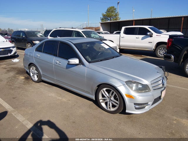 Продажа на аукционе авто 2013 Mercedes-benz C-class C 250 Sport, vin: WDDGF4HB6DR258623, номер лота: 46204734
