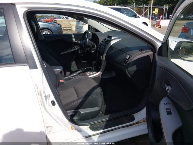 Продаж на аукціоні авто 2012 Toyota Corolla S, vin: 2T1BU4EE1CC847418, номер лоту: 46204747