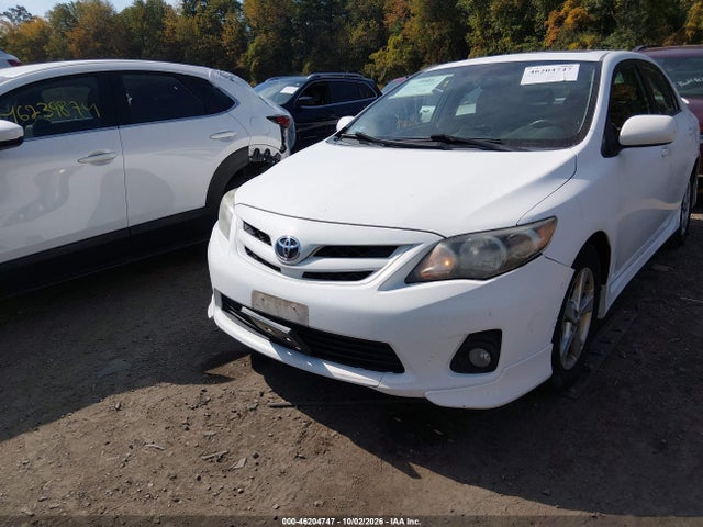 Продаж на аукціоні авто 2012 Toyota Corolla S, vin: 2T1BU4EE1CC847418, номер лоту: 46204747