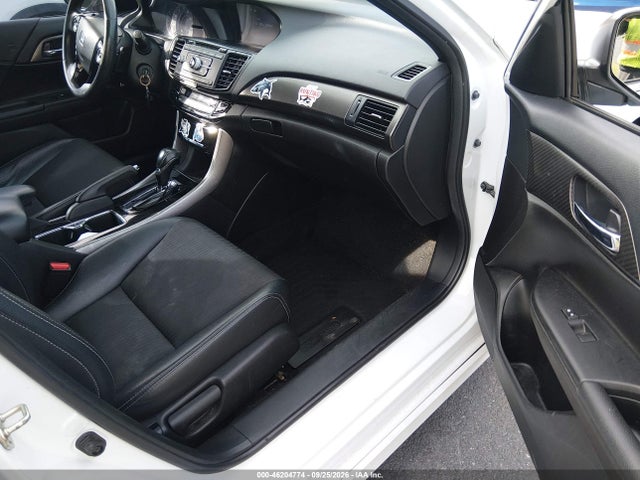 Продажа на аукционе авто 2017 Honda Accord Sport, vin: 1HGCR2F55HA014758, номер лота: 46204774