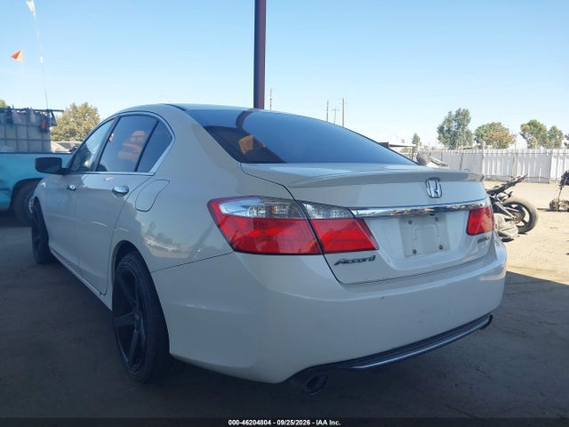 Продажа на аукционе авто 2015 Honda Accord Sport, vin: 1HGCR2F50FA099439, номер лота: 46204804