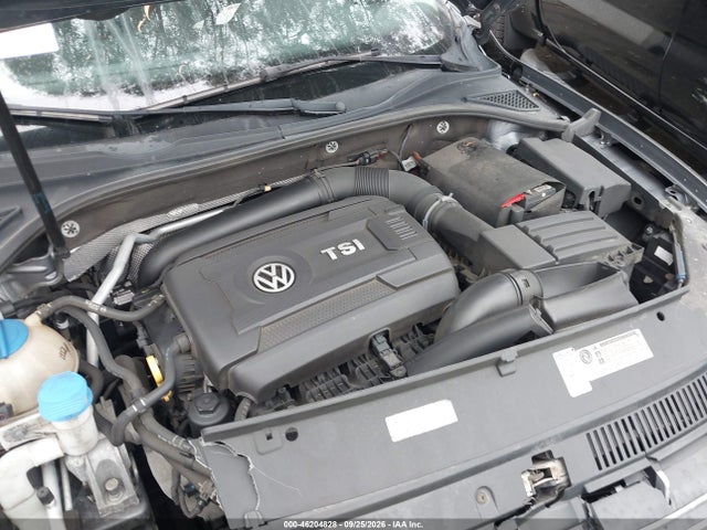 1VWAT7A32FC042266 Volkswagen Passat 1.8t Wolfsburg Edition