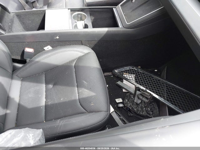 7SAYGDEEXTF340193 Tesla Model Y