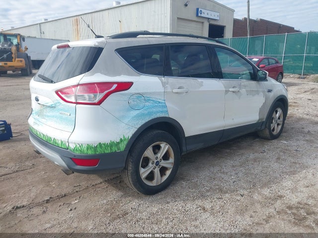 46204846 :رقم المزاد ، 1FMCU0GX9FUA47111 vin ، 2015 Ford Escape Se مزاد بيع