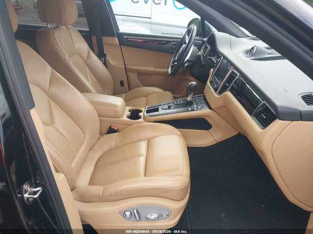 Aukcja sprzedaży 2017 Porsche Macan, vin: WP1AA2A57HLB04906, numer aukcji: 46204848