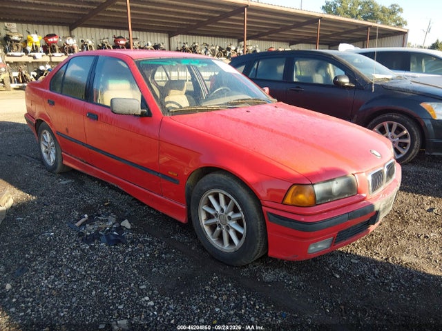 46204850 :رقم المزاد ، WBACD4324WAV62702 vin ، 1998 Bmw 328i مزاد بيع