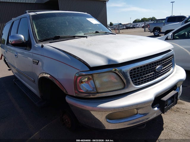 1998 Ford Expedition Eddie Bauer/xlt მანქანა იყიდება აუქციონზე, vin: 1FMPU18L9WLB11673, აუქციონის ნომერი: 46204858
