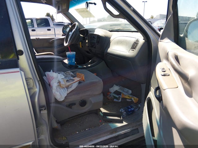 1998 Ford Expedition Eddie Bauer/xlt მანქანა იყიდება აუქციონზე, vin: 1FMPU18L9WLB11673, აუქციონის ნომერი: 46204858