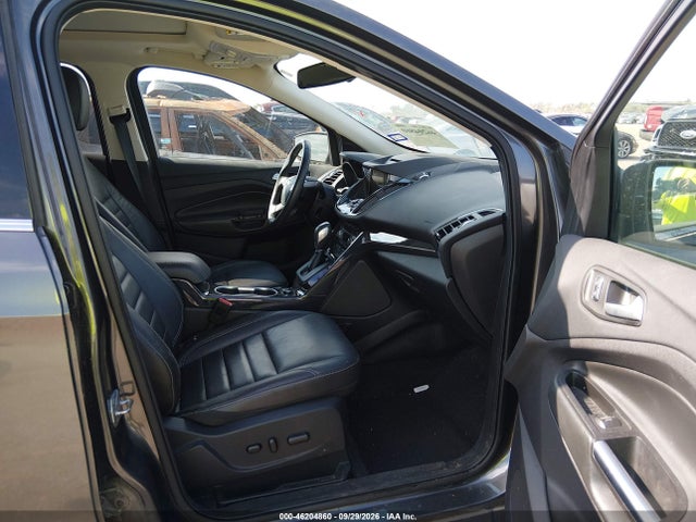 Продажа на аукционе авто 2016 Ford Escape Titanium, vin: 1FMCU0J95GUA44721, номер лота: 46204860