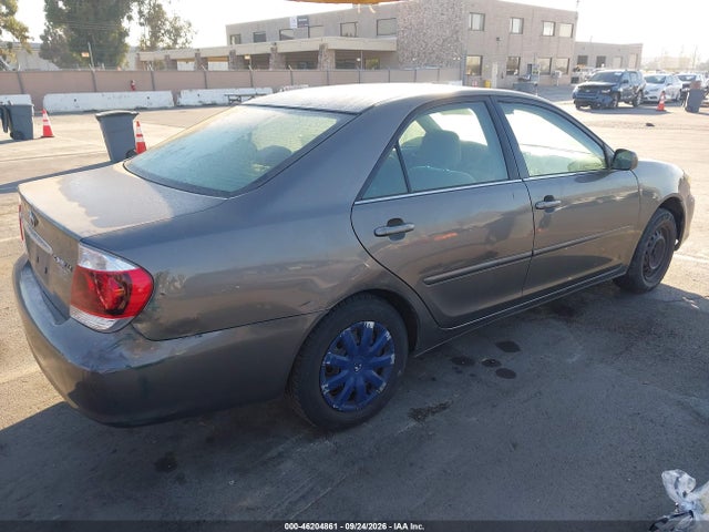 Продажа на аукционе авто 2005 Toyota Camry Le, vin: 4T1BE32K25U615591, номер лота: 46204861