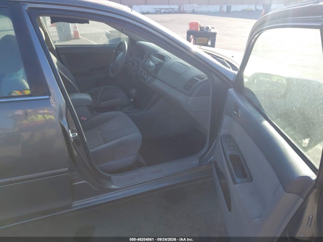 Продажа на аукционе авто 2005 Toyota Camry Le, vin: 4T1BE32K25U615591, номер лота: 46204861