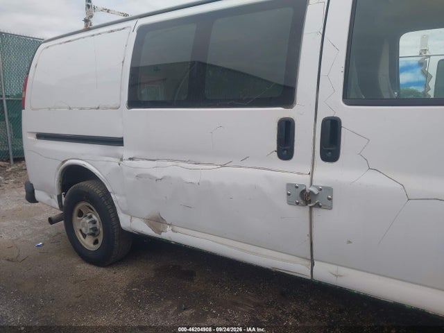 2007 Chevrolet Express Work Van მანქანა იყიდება აუქციონზე, vin: 1GCGG25V571199710, აუქციონის ნომერი: 46204908