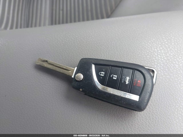 46204909 :رقم المزاد ، 4T1G11AK7NU643457 vin ، 2022 Toyota Camry Se مزاد بيع