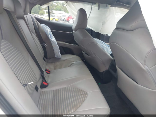 46204909 :رقم المزاد ، 4T1G11AK7NU643457 vin ، 2022 Toyota Camry Se مزاد بيع