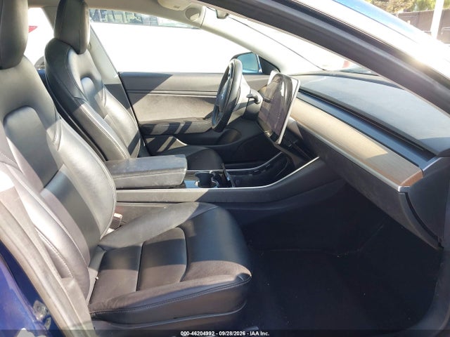 Продаж на аукціоні авто 2018 Tesla Modelo 3 Long Range/performance, vin: 5YJ3E1EB4JF063748, номер лоту: 46204992