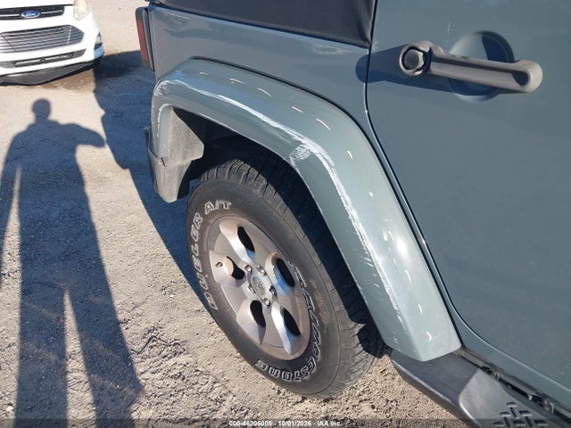 2015 Jeep Wrangler Unlimited Sahara მანქანა იყიდება აუქციონზე, vin: 1C4BJWEG8FL527144, აუქციონის ნომერი: 46205005