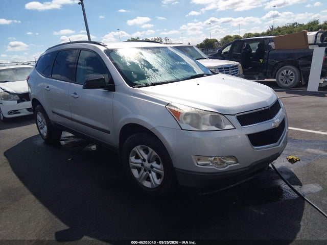 46205040 :رقم المزاد ، 1GNKRFED4CJ266639 vin ، 2012 Chevrolet Traverse Ls مزاد بيع