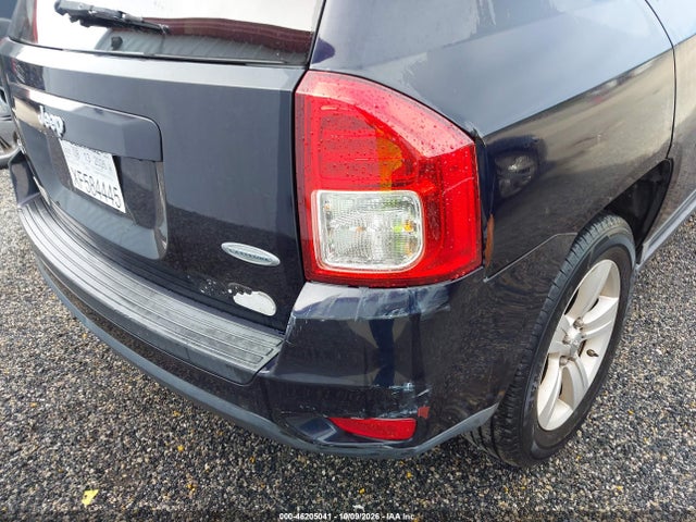 2011 Jeep Compass მანქანა იყიდება აუქციონზე, vin: 1J4NF1FB9BD218785, აუქციონის ნომერი: 46205041