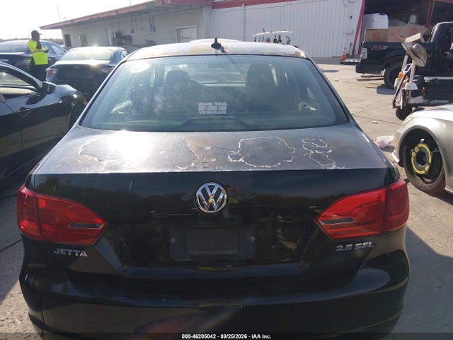 46205042 :رقم المزاد ، 3VWLX7AJ8BM310807 vin ، 2011 Volkswagen Jetta 2.5l Sel مزاد بيع