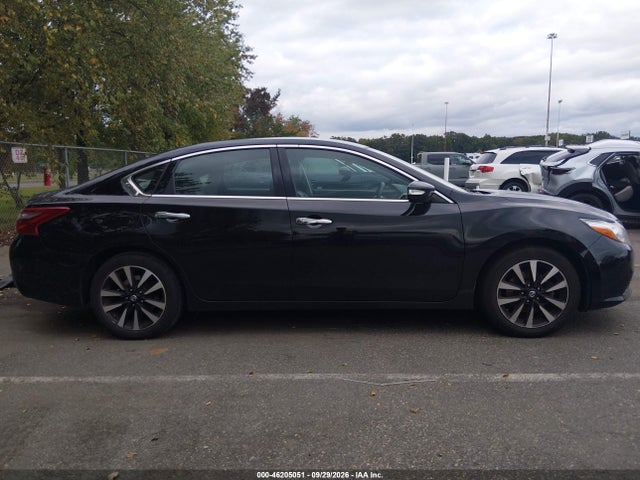 46205051 :رقم المزاد ، 1N4AL3AP0JC185973 vin ، 2018 Nissan Altima 2.5 Sl مزاد بيع