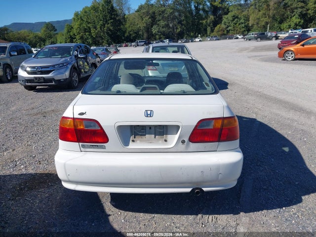 2000 Honda Civic Lx მანქანა იყიდება აუქციონზე, vin: 1HGEJ6674YL050826, აუქციონის ნომერი: 46205078
